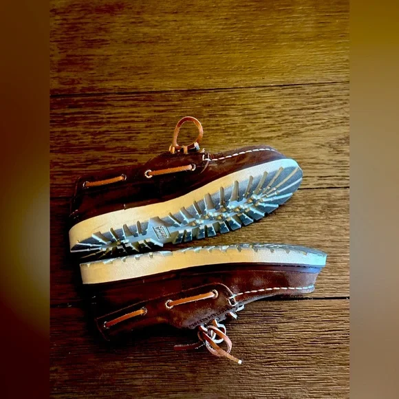 Sperry boys shoes size 1 - Picture 5 of 5